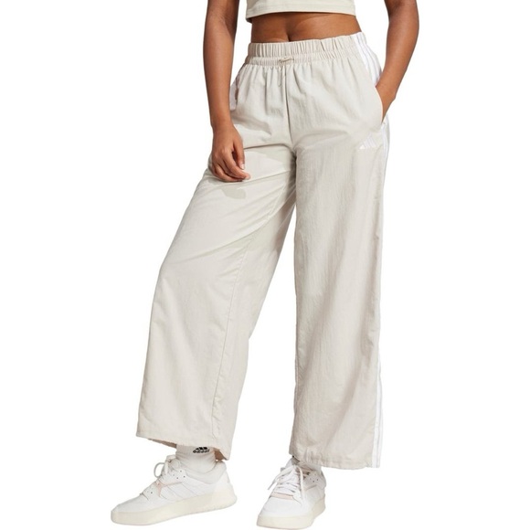 NWT Adidas Essentials 3-Stripes Lifestyle Woven Parachute Pants - Picture 1 of 12